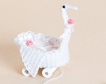 Dollhouse miniature, Wicker swan pull about, scale 1 : 12, WC/11 11