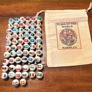 Flags of the world 5/8 size marbles and pouch with stands free shipping