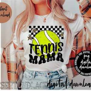 CRIADOR ORIGINAL* Tennis Mama PNG download digital (angustiado) | Esportes | Mamãe do tênis | Camisas da mamãe | Tênis png | Camisa de tênis do ensino médio
