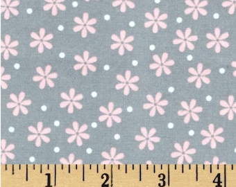Floral Flannel, Floral Fabric By The Yard, Fabric BTY, Craft Fabric, Quilting Fabric, Flannel Fabric, Strawberry Patch, Baby Fabric
