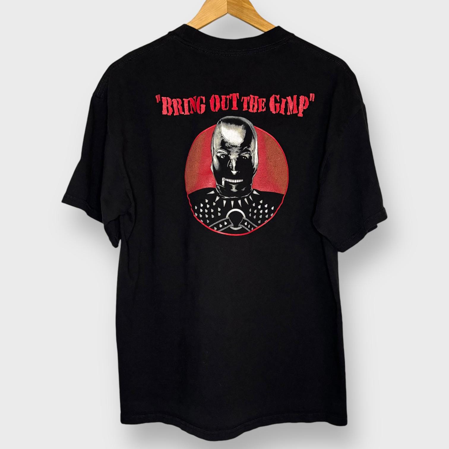 Vintage 1990s Pulp Fiction Bring Out the Gimp T-shirt (L) - Etsy Vintage 1990s Pulp Fiction Bring Out the Gimp T-shirt (L) - Etsy