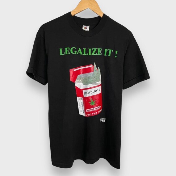 Vintage 1990s Legalize It Marijuana Fashion Victim T-shirt (L  