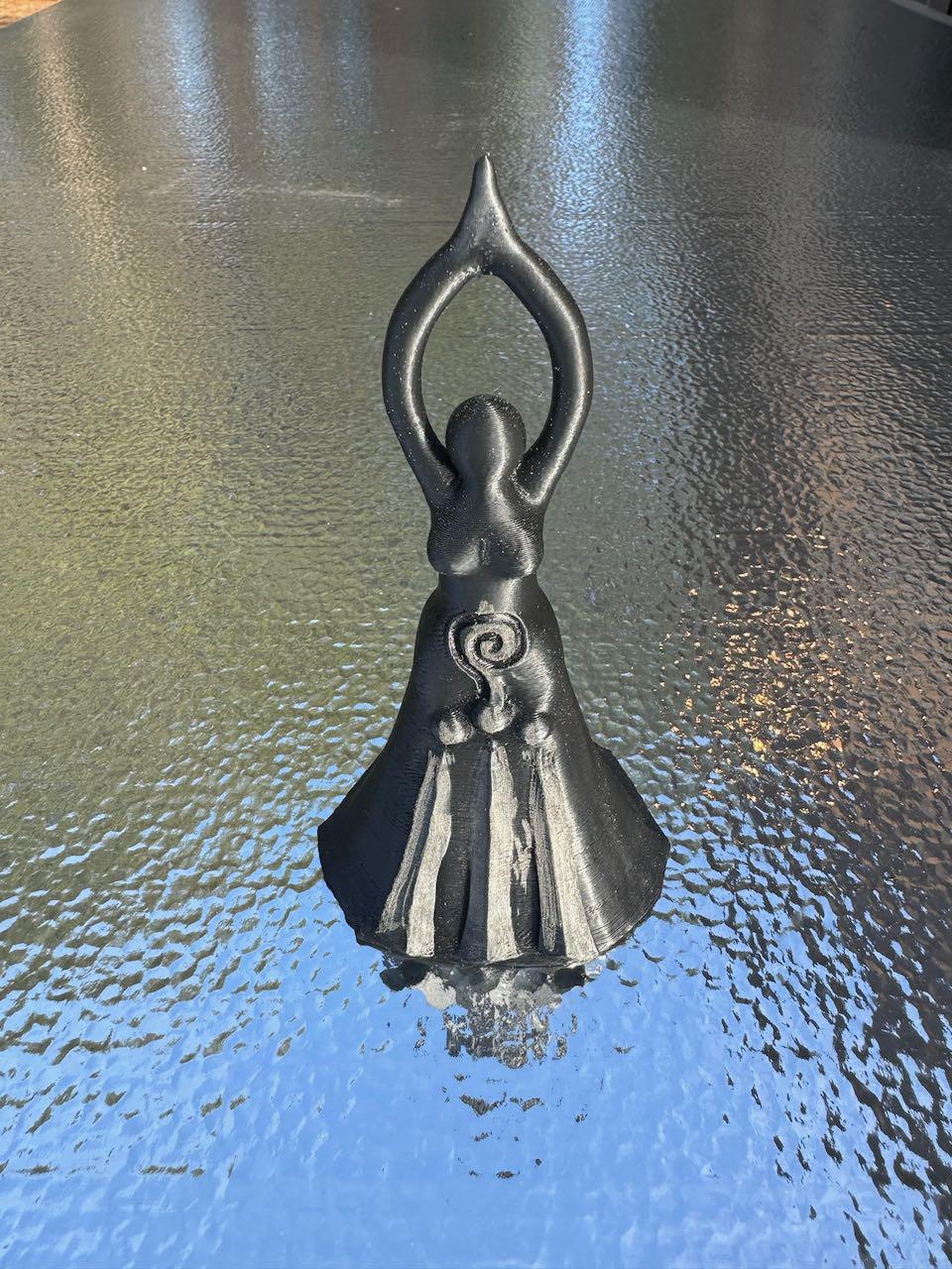 Spiraalgodin Awen, Keltisch symbool van goddelijke inspiratie, heidens  standbeeld, cadeau voor druïden, barden en ovalen, wicca, hekserij,  Keltische heks - Etsy België, image size:960x1280