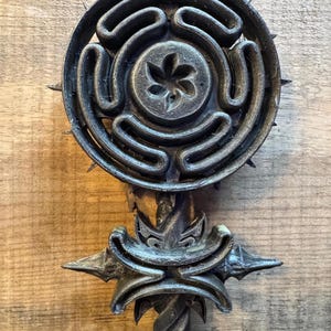 Hecate Wand, Divine Feminine Sigil, Talisman Wall Art, Hekate Sceptre Topper, Greek Goddess, Wicca and Witchcraft Ritual Items, Hecate Wheel
