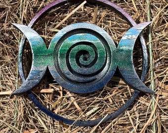 Triple Moon Spiral Carving – Lilith wall art – handheld Wiccan sigil - ritual or altar art - gift for witchy folk