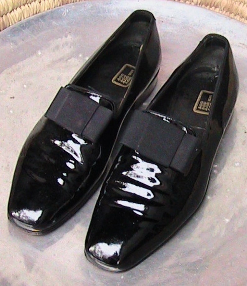 Mr Guy Patent Leather Shoes 9 1/2 D E Vintage image 1