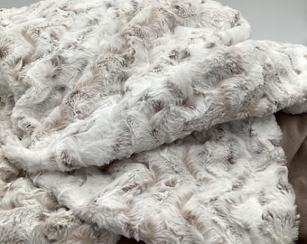 Snowy Owl Minky Baby Blanket: Luxe Cuddle, Personalized Kids Throw
