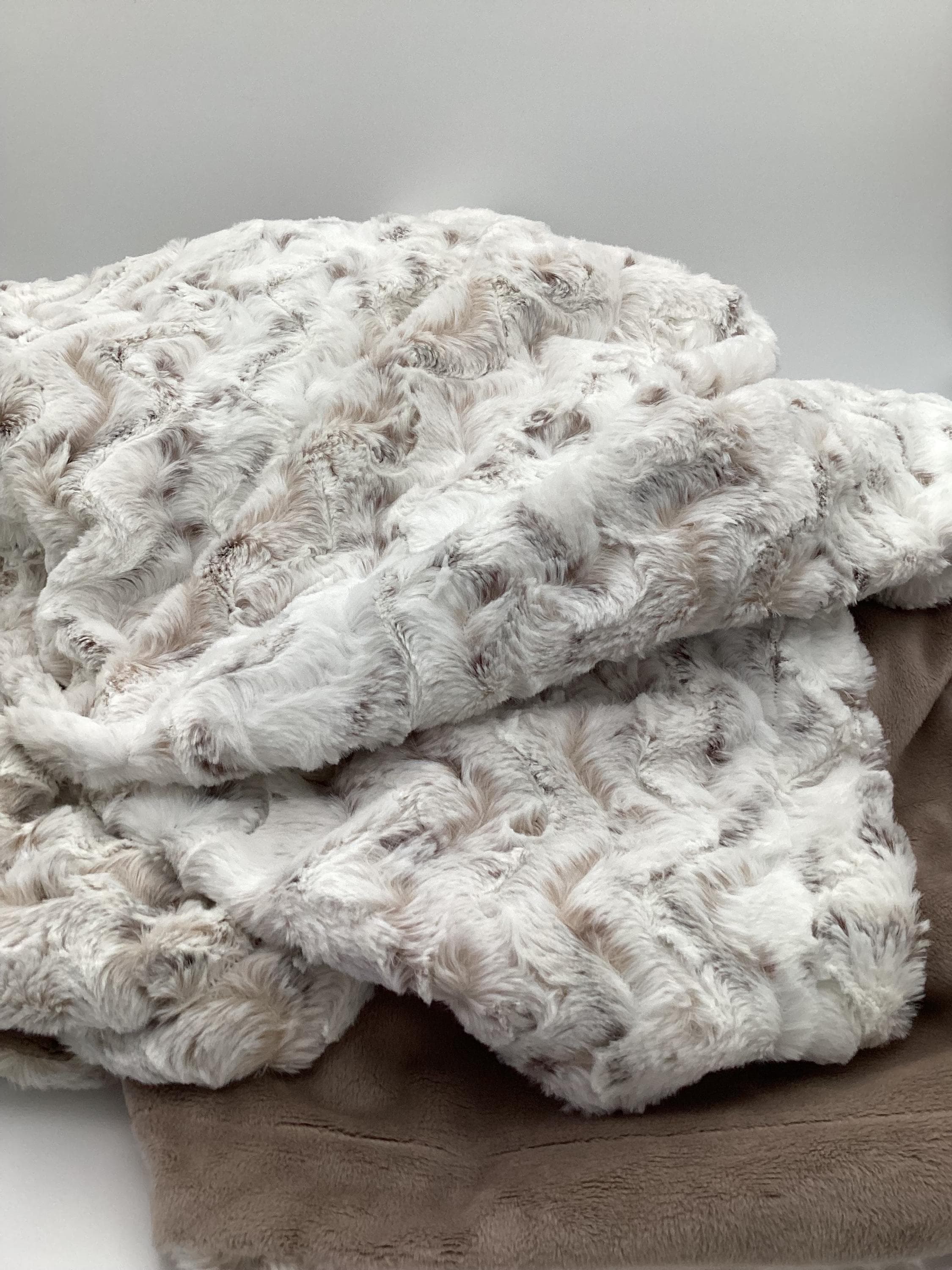 Sale Snowy Owl LUXE Minky Sample Blanket 36"x60"Lap/Throw/Blanket/Ready to Ship