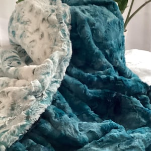 Snowy Owl Mallard Teal Adult Minky Luxe Throw/Lap Blanket/Soft  LUXE Plush Faux Fur/Couch/Adult gift/Home Decor
