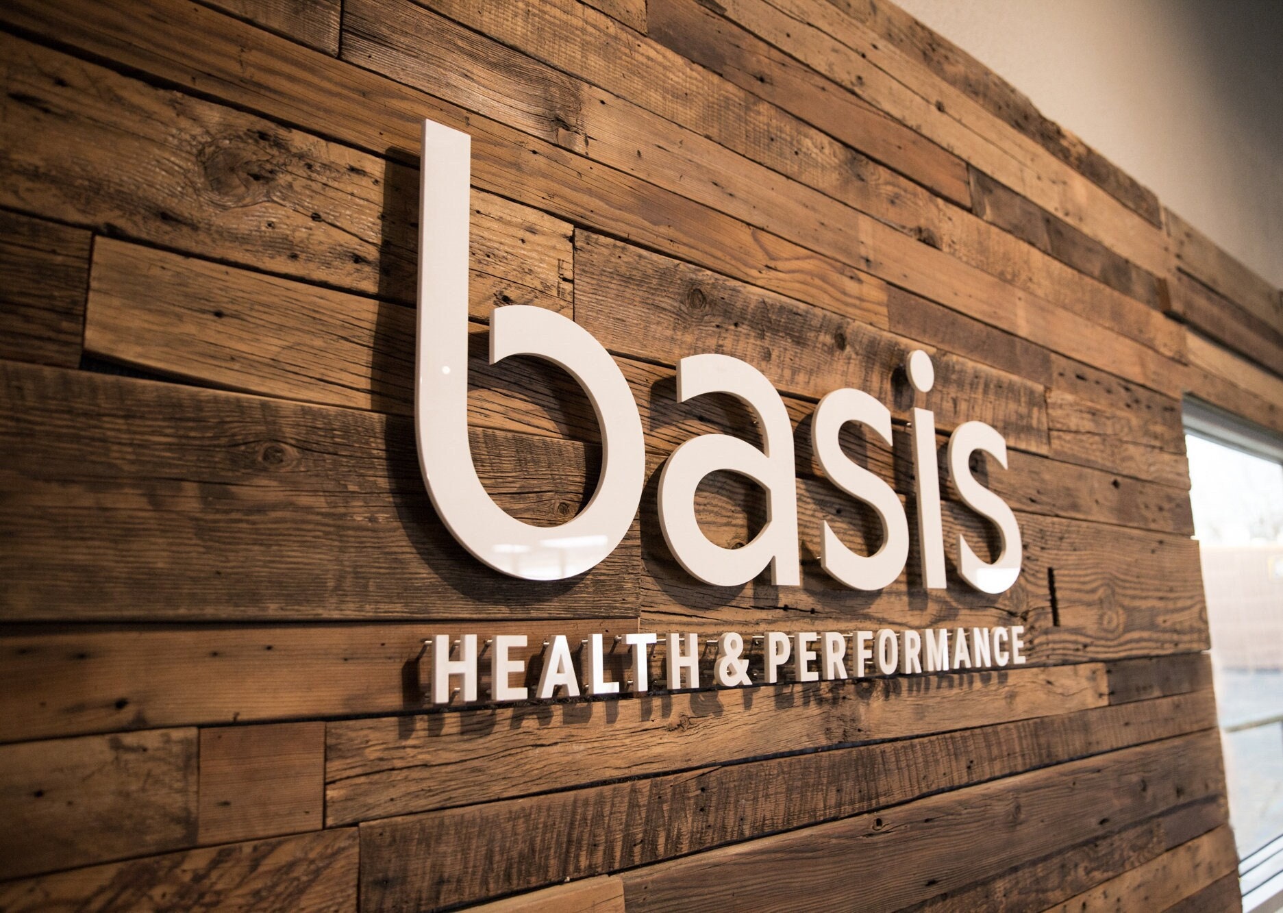 Custom 3D Metal & Acrylic Logo Signage: Office Lobby Letters