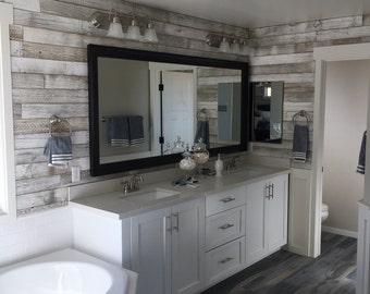 Reclaimed Wood Wall Paneling (White Washed)