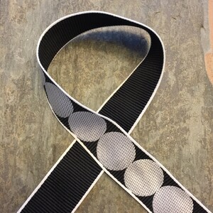 Black and White Single Dot Grosgrain