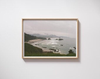 Impresión de pared de la costa nublada de Oregón, arte de pared de playa