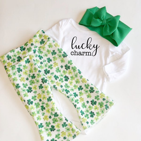 St. Patrick's Day Baby Bells Set, Shamrock Baby Girl Bell Bottoms and Bow Outfit, Lucky Charm 1st St. Patricks Day Baby Outfit