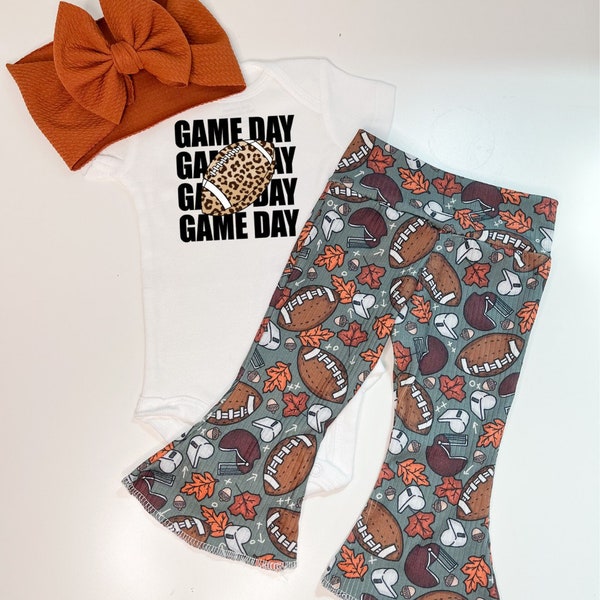 Fall Football Baby Bell Bottoms and Bow Set, Baby Girl Game Day Outfit, Fall Outfits for Baby Girls, Toddler Football Set