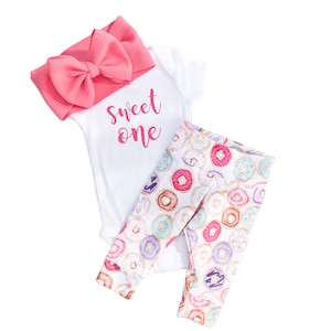 Donut First Birthday Girl Baby Leggings Set, Sweet One Leggings and Bow, 1st Birthday Pants Bow and Bodysuit, Berry Sweet One