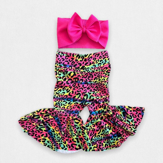Neon Pink Tie-Dye Print Bow Neon Pink Tie-Dye Print Bow