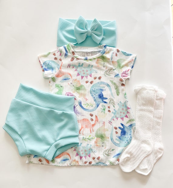 Baby girl dinosaur clothes deals