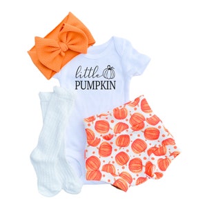 Pumpkin Baby Bummies and Bow Set, Fall Baby Girl Halloween, Little Pumpkin Baby Bloomers and Bodysuit, 1st Halloween Outfit, Toddler Set