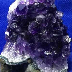 Uruguay Amethyst,Amethyst Cluster ,Amethyst Geode, Amethyst Stone,Natural Amethyst,Healing Stone,Reiki Stone,Crystal Altar,Purple crystal