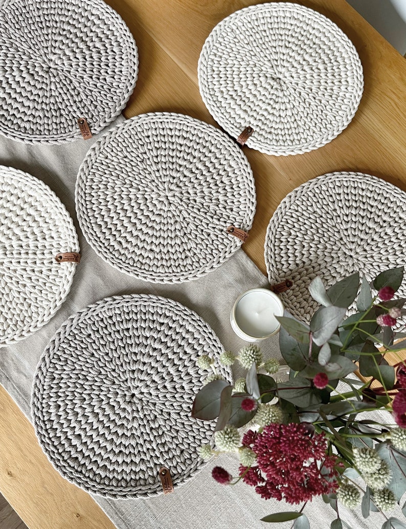 DIY SetDEUTSCHE Anleitung für ein Platzset Design von Haekeltraum_byChristina Bild 6