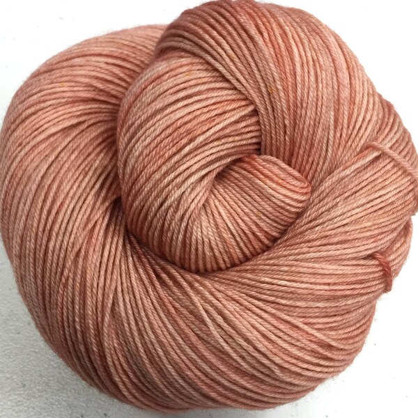 Superwash Merino Nylon (75/25) Fingering Yarn - Sock Yarn - Tonal Kettle Dyed - approx. 463 yards - 100 grams - DUSTY PEACH