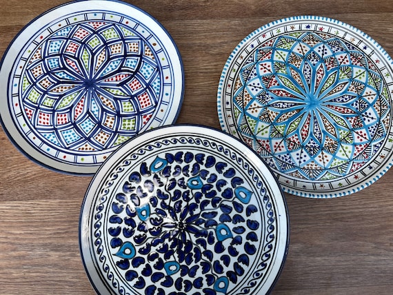 Grande ceramica Splendidi piatti da portata colorati bel design fatto a  mano e dipinto -  Italia