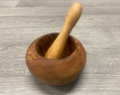 Olive wood Hand carved pestle and mortar 10cm