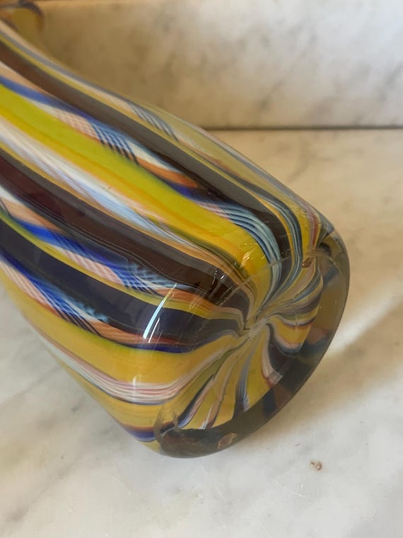 ストライプ模様のヴィンテージ ムラーノ 吹きガラス花瓶 - Etsy 日本