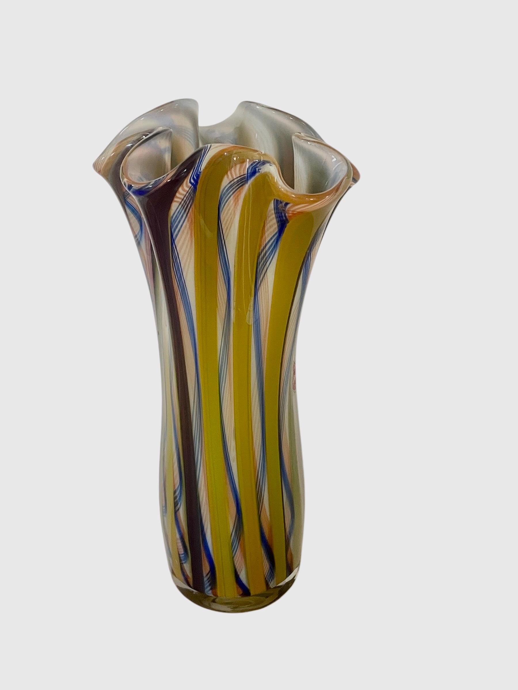 ストライプ模様のヴィンテージ ムラーノ 吹きガラス花瓶 - Etsy 日本