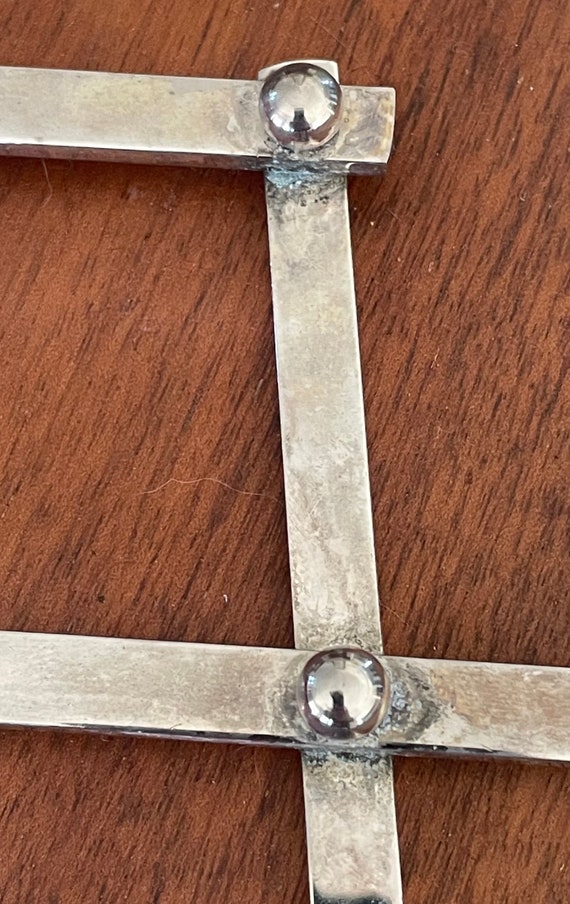 Dessous De Plat Extensible En Métal Argenté, Générique