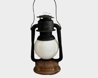 Old electrified Feuerhand storm lamp