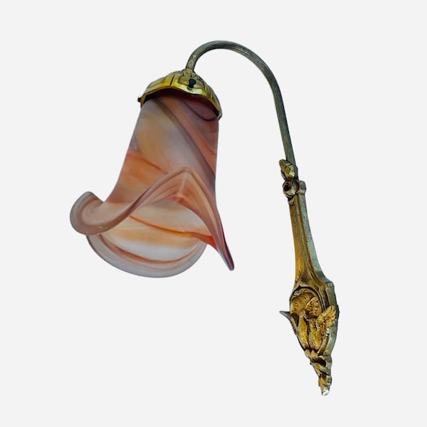 Ancienne applique en bronze doré et tulipe pâte de verre Art nouveau