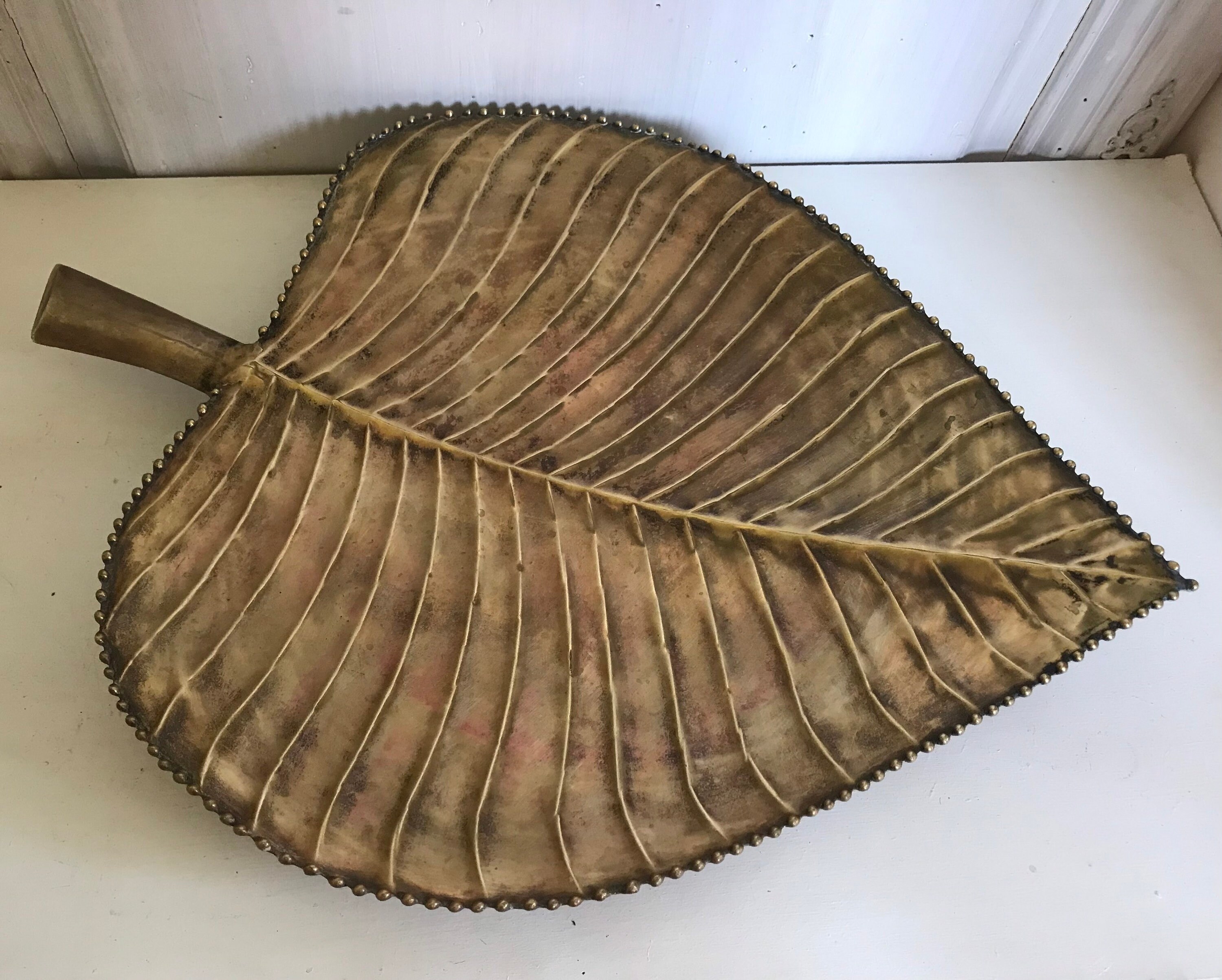 Grand Vide-Poche Feuille en Laiton Vintage