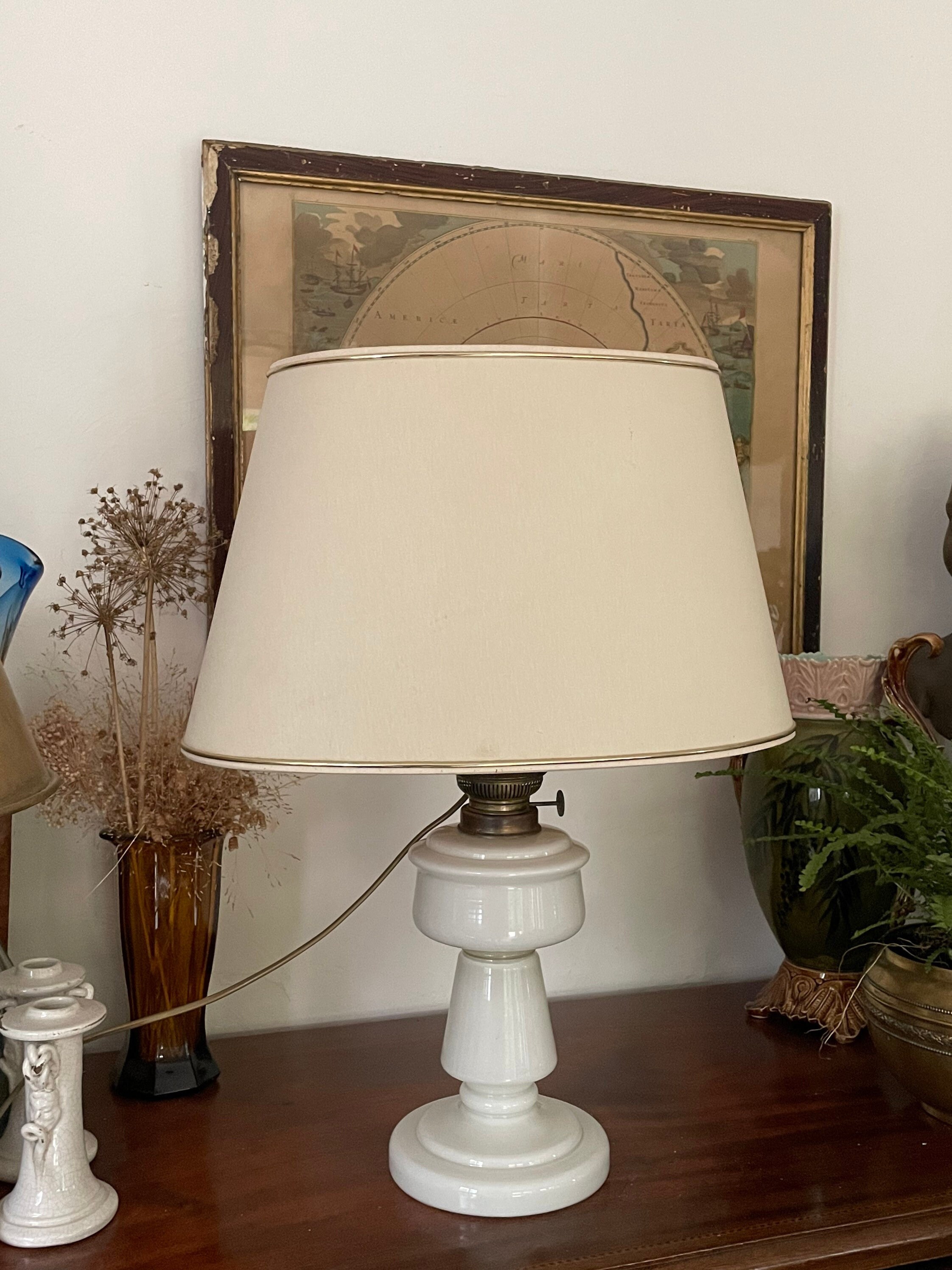 ancienne Lampe En opaline