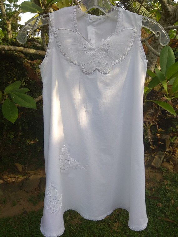 childrens white cotton nightgown
