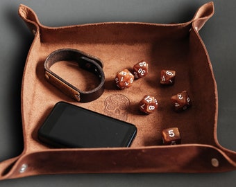 Custom Engraved Leather Tray - Dice Rolling & Valet Tray - 3 Sizes Available - Unisex Gift - Personalized Anniversary Keepsake