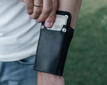 Handgefertigte Lederarmband für Herren - Multifunktionale Armband-Brieftasche für Festivals und Reisen - Geschenkidee zum Vatertag