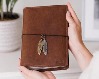 Funda de cuero para cuaderno Charm, cuaderno de viaje personalizado, funda para diario A6, A5 y A4, funda para Biblia, organizador de agenda recargable, regalo
