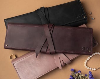 Personalized Leather Jewelry Holder, Custom Jewelry Travel Pouch, Compact Jewelry Organizer, Leather Jewelry Roll, Portable Jewelry Storage