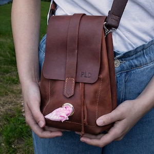 3-in-1: Personalized Leather Dog Treat Bag, Poop Bag Holder, and Phone Pouch - Perfect for Dog Training and Walking Essentials
