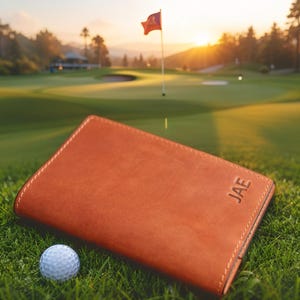 Porta segnapunti da golf in pelle personalizzato – Regalo per tornei di golf con marchio – Accessori da golf aziendali – Registro di yard personalizzato per i clienti