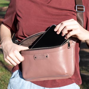 Handgefertigte Bauchtasche - Ledergürteltasche, handgefertigte Reise-Gürteltasche, Crossbody Waist Pack, Geschenk für Sie und Ihn