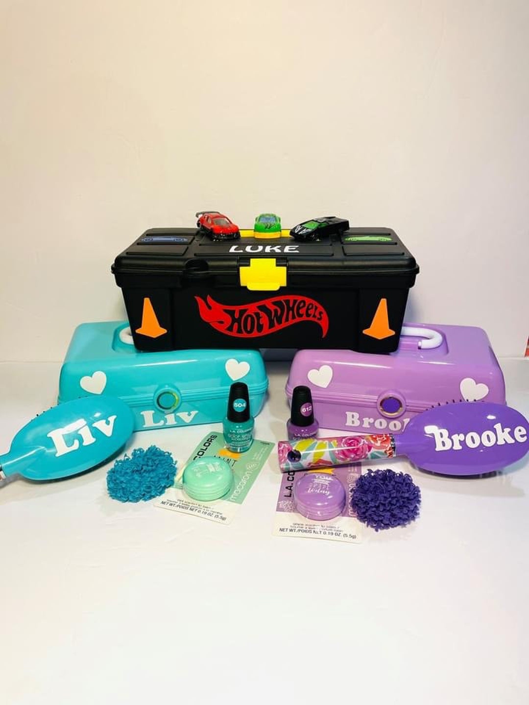 Personalized Caboodle and Hair Brush Set, Birthday Party Favors for