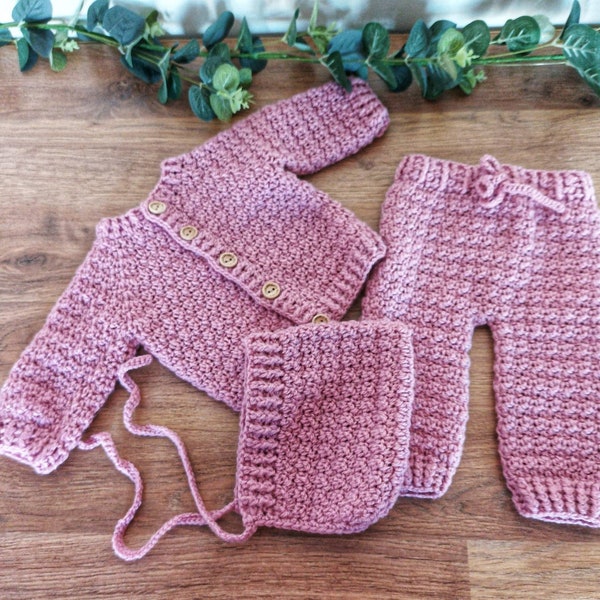 Ensemble bébé Milan avec cardigan, pantalon de jogging et bonnet au crochet, téléchargement numérique PDF