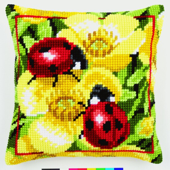 Vervaco PN-0150863 Cross Stitch Cushion Front Kit Owl Close Up