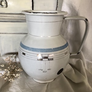 Art deco enamel jug, bulbous enamel jug with ribbon decoration, antique vintage wash jug, shabby chic French brocante, boudoir jug