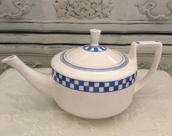retro Teekanne tea for two Kännchen vintage Kanne mit Würfeldekor sahneweiße Keramik Teezubereitung Teezeremonie Portionskanne Holland