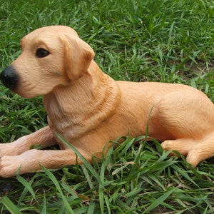 FREE DELIVERY! * Latex mould / mold for a Laying Labrador Dog.