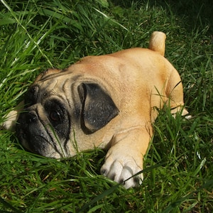 FREE DELIVERY! * Latex mould / mold for a Flat-Out Pug Dog.